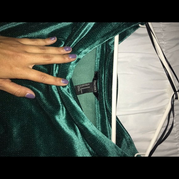 GREEN SPARKLY MINI DRESS OFF THE SHOULDER - Picture 5 of 6